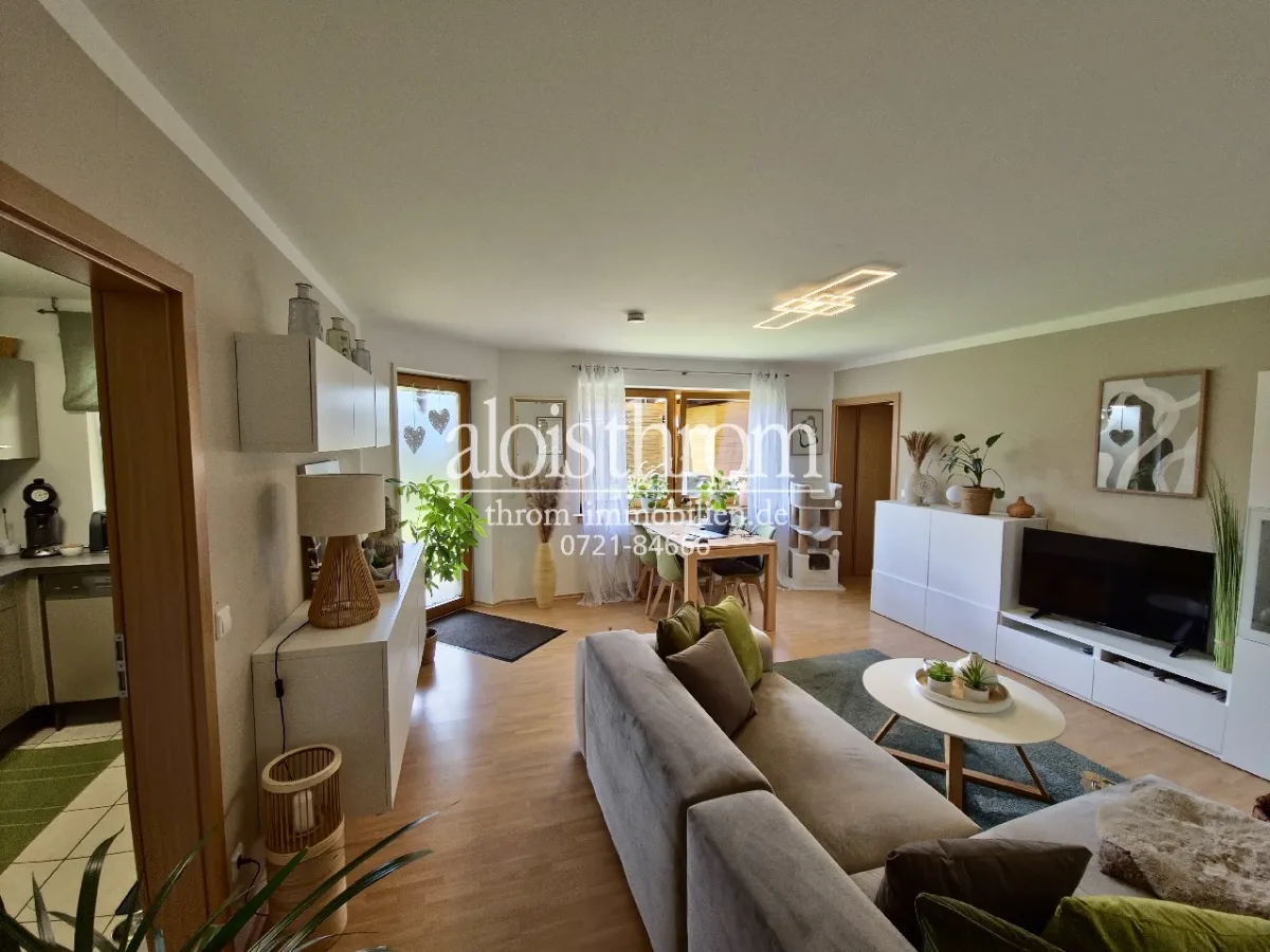 Wohnzimmer Hanglage