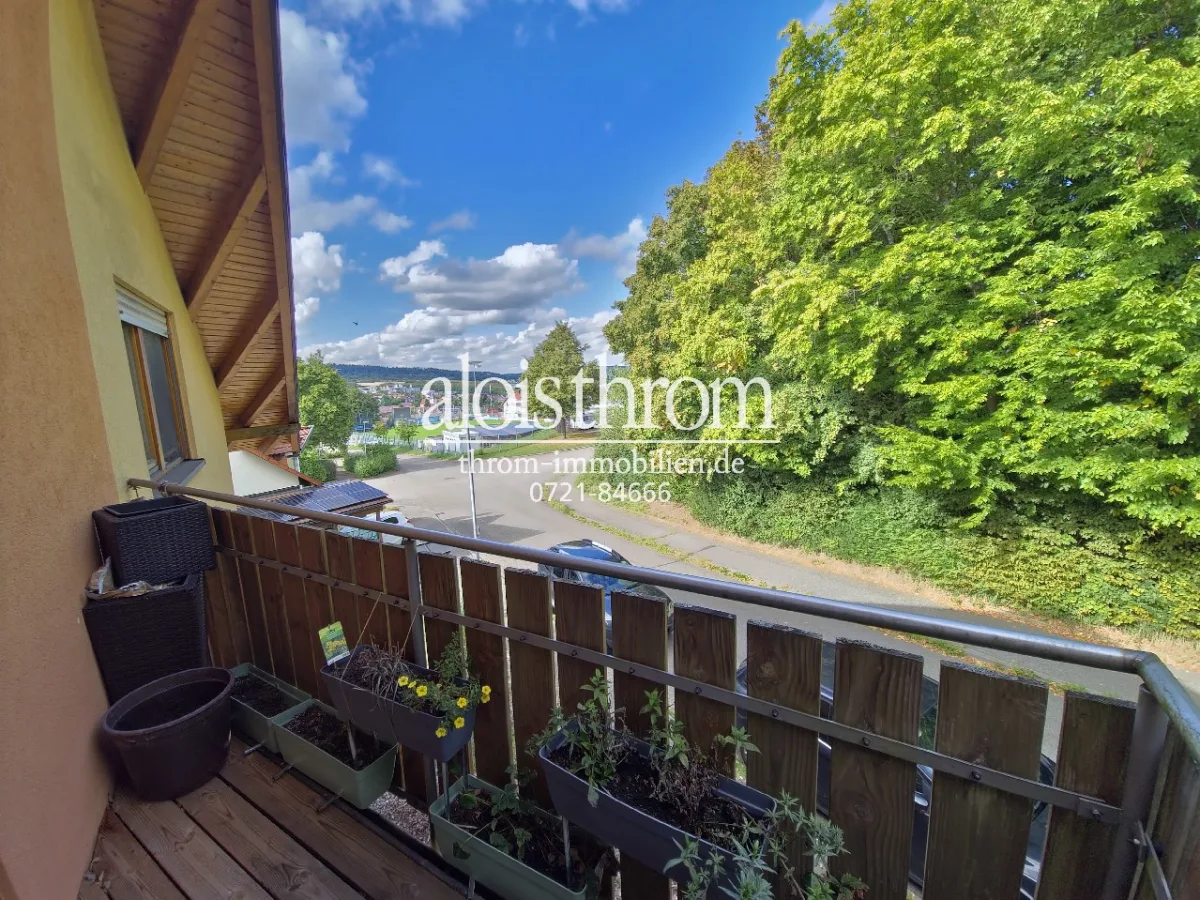 Balkon mit Blick ins Grüne