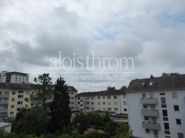 3-Zimmerwohnung mit Wohnküche + Balkon, 76185 Karlsruhe, Etagenwohnung
