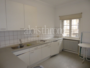 Möbliertes Singel-Appartement Innenstadt, 76133 Karlsruhe, Etagenwohnung