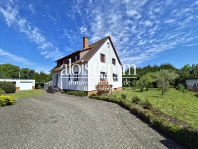 FREISTEHENDES 2-FAMILIENHAUS, 2 GARAGEN, 1.017 M² GRUNDSTÜCK, 76139 Karlsruhe, Zweifamilienhaus