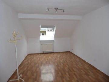1-Zimmerwohnung mit Einbauküche, 76137 Karlsruhe, Etagenwohnung